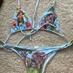 Swimming bikini “s”